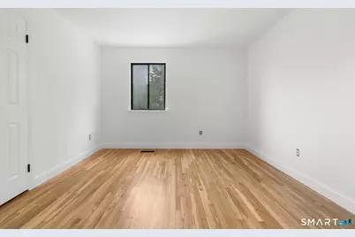 4 Van Buskirk Avenue, Stamford, CT 06902 - Photo 18