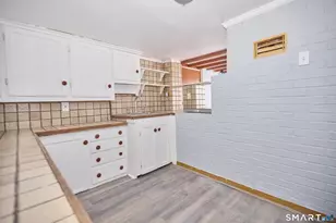 95 Fairview Ave, Hamden, CT 06514 - Photo 32