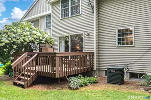 1905 Meadowview Dr, East Windsor, CT 06088 - Photo 32