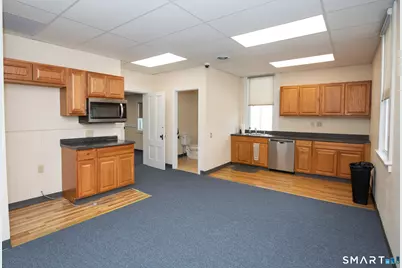 79 Main Street, Meriden, CT 06451 - Photo 30