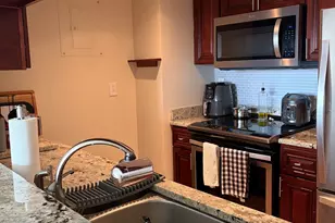 127 Greyrock Pl, Stamford, CT 06901 - Photo 2