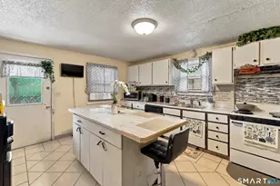 121 Millard St, New Britain, CT 06051 - Photo 6