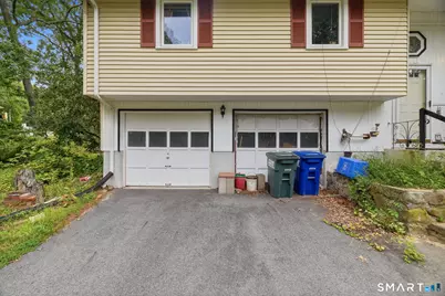 30 Ledgewood Drive, Ledyard, CT 06335 - Photo 2