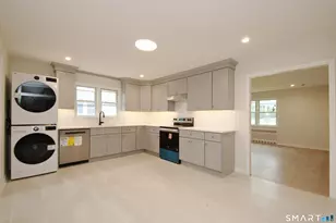 306 Courtland Ave, Stamford, CT 06906 - Photo 1