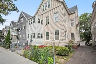169 Chatham St, New Haven, CT 06513 - Photo 4