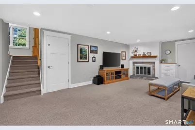 26 Minister Brook Drive, Simsbury, CT 06070 - Photo 18
