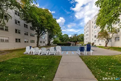 887 Farmington Avenue #6F, West Hartford, CT 06119 - Photo 34