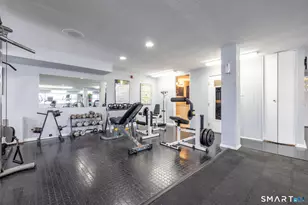 887 Farmington Ave, West Hartford, CT 06119 - Photo 30