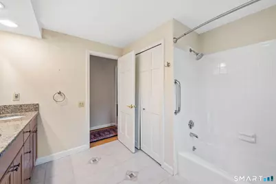 21 Watson Drive, Simsbury, CT 06070 - Photo 28