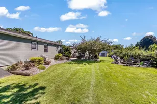 1 Northgate Ln, North Haven, CT 06473 - Photo 6