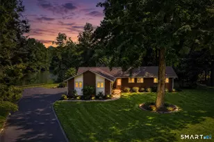 154 Driftwood Ln, Trumbull, CT 06611 - Photo 40