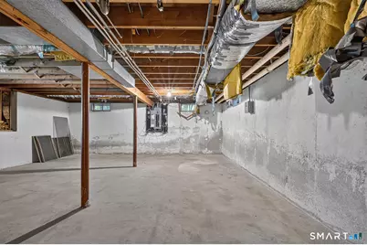 154 Driftwood Lane, Trumbull, CT 06611 - Photo 32