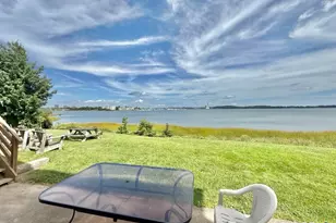 3 Bayview Pl, West Haven, CT 06516 - Photo 8