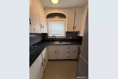 104 Spring Street, Windsor Locks, CT 06096 - Photo 4