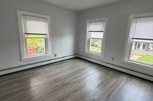 104 Spring St, Windsor Locks, CT 06096 - Photo 22