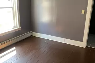 104 Spring St, Windsor Locks, CT 06096 - Photo 10