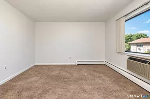 214 Oakville Ave, Waterbury, CT 06708 - Photo 12