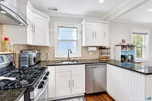 221 3rd Ave, West Haven, CT 06516 - Photo 14