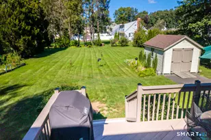 27 Cottage St, Plainville, CT 06062 - Photo 24