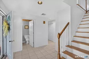 98 Broadleaf Cir, Suffield, CT 06093 - Photo 16