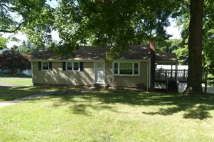 57 Crater Ln, Berlin, CT 6037 - Photo 2