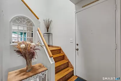 116 Sharon Lane #116, Wethersfield, CT 06109 - Photo 4