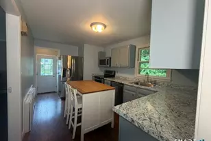110 Green Hill Ln, Cheshire, CT 06410 - Photo 6