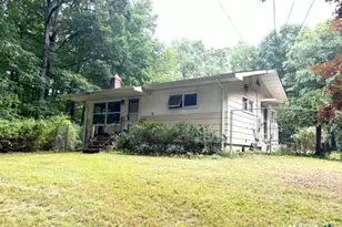 40 Hidden Valley, Tolland, CT 06084 - Photo 2