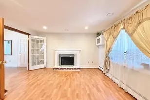 638 Hope St, Stamford, CT 06907 - Photo 12