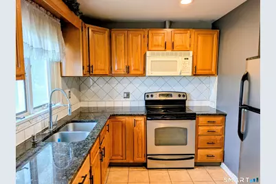 13 Ventura Avenue, Danbury, CT 06811 - Photo 6