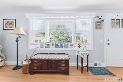 17 Seventh Avenue, Waterford, CT 06385 - Photo 6