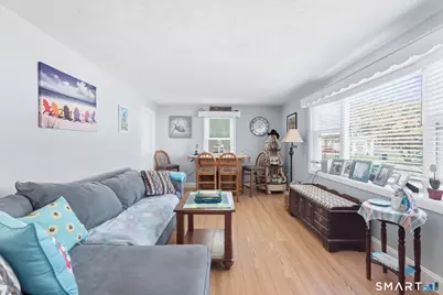 17 Seventh Avenue, Waterford, CT 06385 - Photo 8