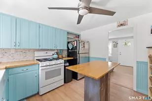 17 7th Ave, Waterford, CT 06385 - Photo 12