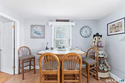 17 Seventh Avenue, Waterford, CT 06385 - Photo 10