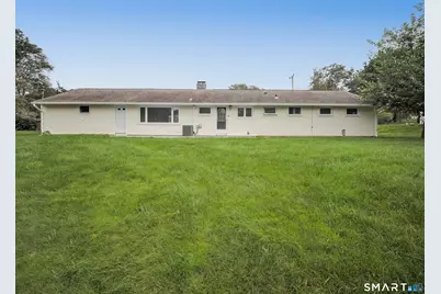 401 Juniper Lane, Cheshire, CT 06410 - Photo 2