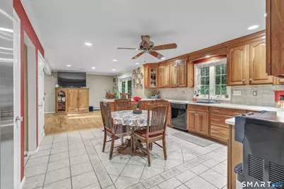 32 Shari Drive, Seymour, CT 06483 - Photo 14