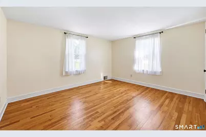 426 Winthrop Street, Torrington, CT 06790 - Photo 18