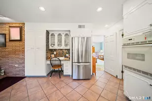 77 Baldwin Dr, Bristol, CT 06010 - Photo 8