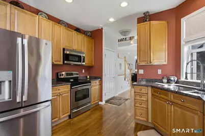 12 Crestview Lane #12, Danbury, CT 06810 - Photo 10