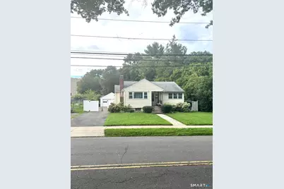 746 Lincoln Avenue, Bridgeport, CT 06606 - Photo 2