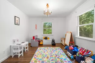 8 Rising Rd, Norwalk, CT 06850 - Photo 12