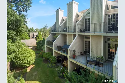 80 Bywater Lane, Bridgeport, CT 06605 - Photo 28