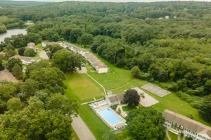 8 Lakeside Dr, Ledyard, CT 06339 - Photo 4