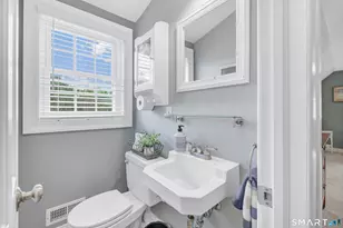 233 W Main St, Milford, CT 06460 - Photo 22
