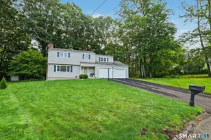 301 Tulip Dr, Meriden, CT 06450 - Photo 1
