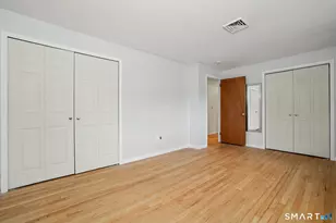 301 Tulip Dr, Meriden, CT 06450 - Photo 30