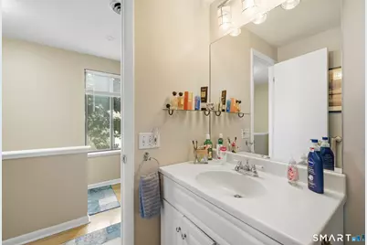 40 Foxon Hill Road #I30, New Haven, CT 06513 - Photo 32