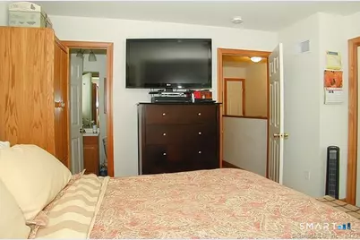 19 Bellevue Avenue #B, Vernon, CT 06066 - Photo 12