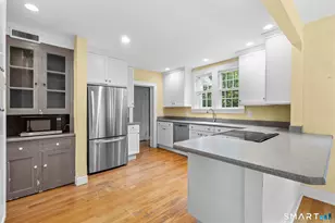 97 Hurlbutt St, Wilton, CT 06897 - Photo 12
