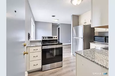 32 Willieb Street #B1, Glastonbury, CT 06033 - Photo 4